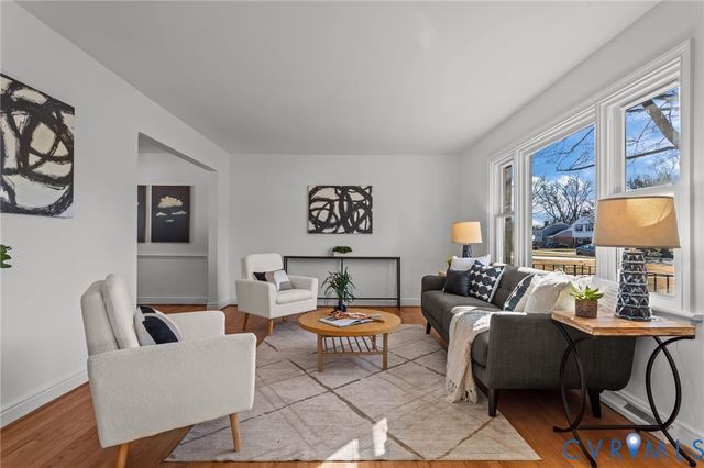 8004 Neuson Ct, Henrico, VA 23229