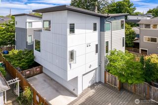 6533 34th Avenue SW #B, Seattle, WA 98126