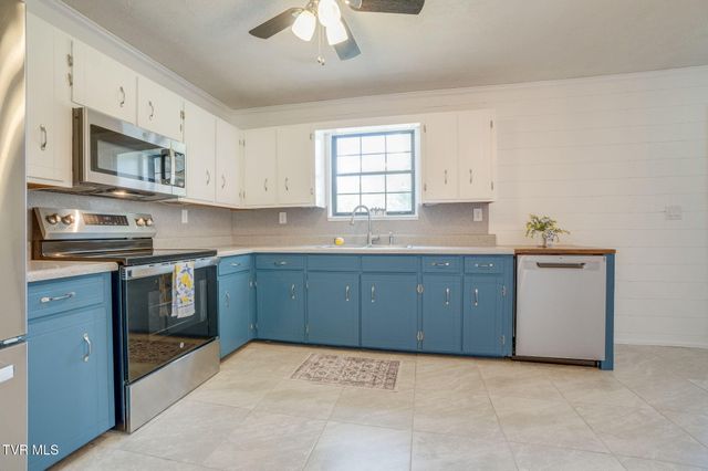 1403 Charity Hill Road, Elizabethton, TN 37643