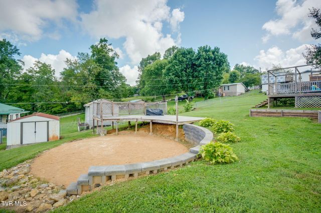1403 Charity Hill Road, Elizabethton, TN 37643