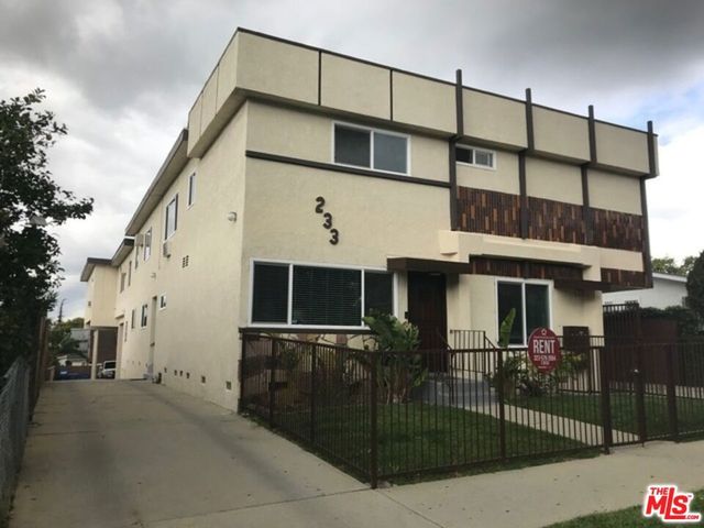 233 N PARK VIEW Street, Los Angeles, CA 90026