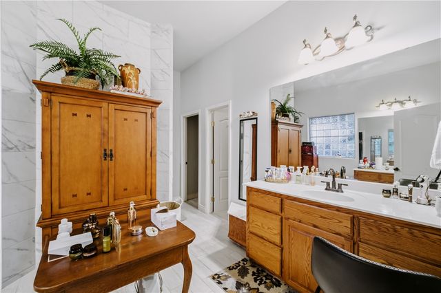 4105 Cimarron Lake Dr, Corpus Christi, TX 78414