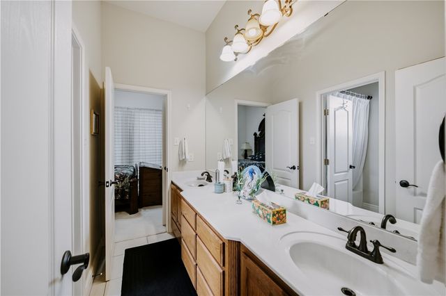 4105 Cimarron Lake Dr, Corpus Christi, TX 78414