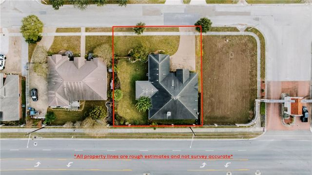 4105 Cimarron Lake Dr, Corpus Christi, TX 78414