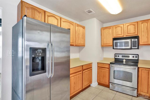 4350 Pine Villa Cir, Pace, FL 32571