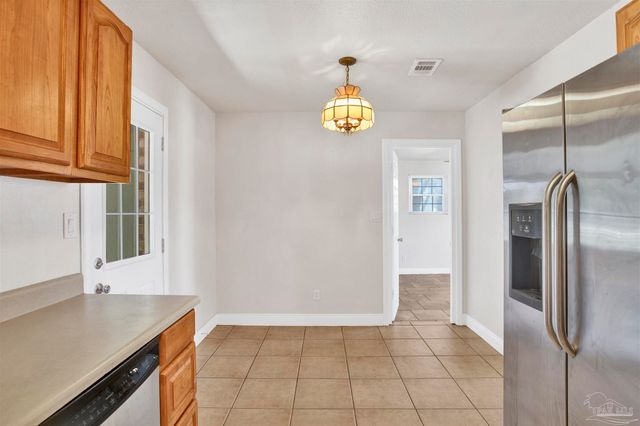 4350 Pine Villa Cir, Pace, FL 32571