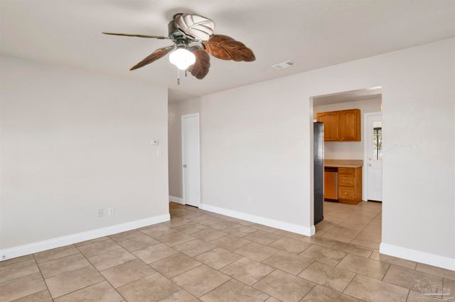 4350 Pine Villa Cir, Pace, FL 32571