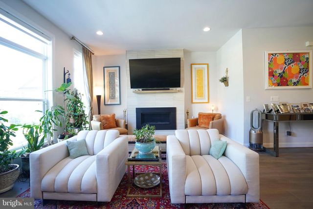 4507 PLATEAU DR, Fairfax, VA 22030