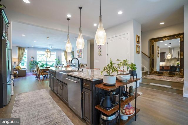 4507 PLATEAU DR, Fairfax, VA 22030