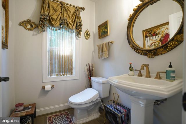 4507 PLATEAU DR, Fairfax, VA 22030