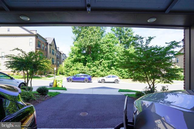 4507 PLATEAU DR, Fairfax, VA 22030