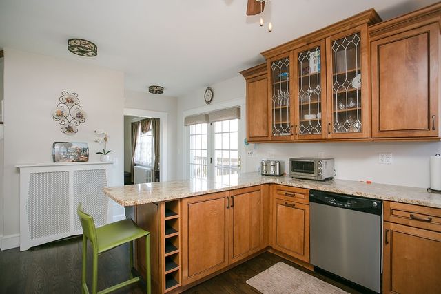 17 Annandale Terrace, Newport, RI 02840