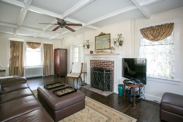 17 Annandale Terrace, Newport, RI 02840