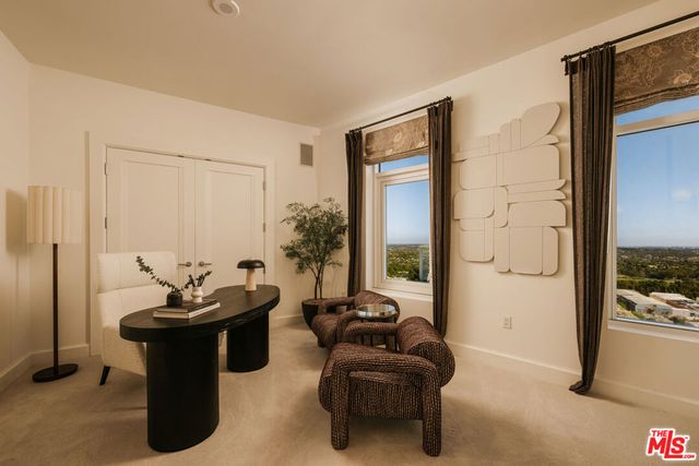 1 W Century Drive 28B, Los Angeles, CA 90067