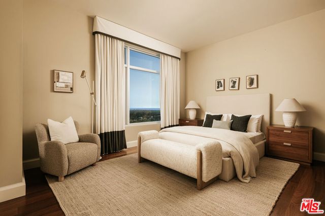 1 W Century Drive 28B, Los Angeles, CA 90067