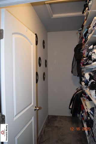 30295 Berghway Trail, Warren, MI 48092