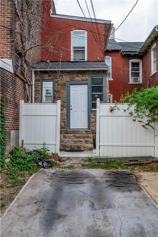 1138 West Maple Street, Allentown City, PA 18102