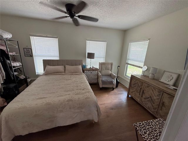 2915 WEBBER STREET, Sarasota, FL 34239
