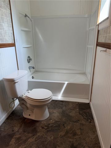 109 Gahela St, Belle Vernon, PA 15012