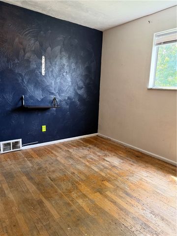 109 Gahela St, Belle Vernon, PA 15012