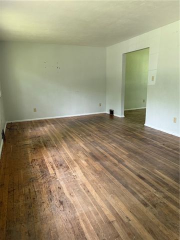 109 Gahela St, Belle Vernon, PA 15012