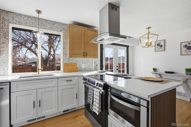 6172 W 68TH, Arvada, CO 80003