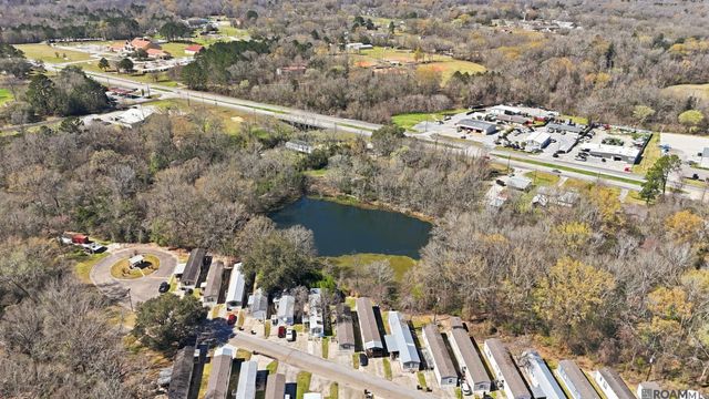 9684 Hooper Rd, Baton Rouge, LA 70818