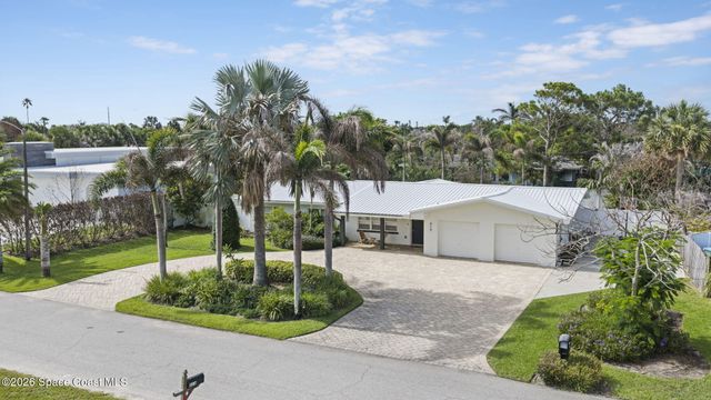 415 Hibiscus Trail, Melbourne Beach, FL 32951