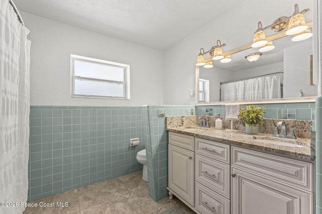 415 Hibiscus Trail, Melbourne Beach, FL 32951