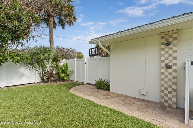 415 Hibiscus Trail, Melbourne Beach, FL 32951