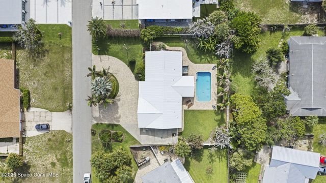 415 Hibiscus Trail, Melbourne Beach, FL 32951