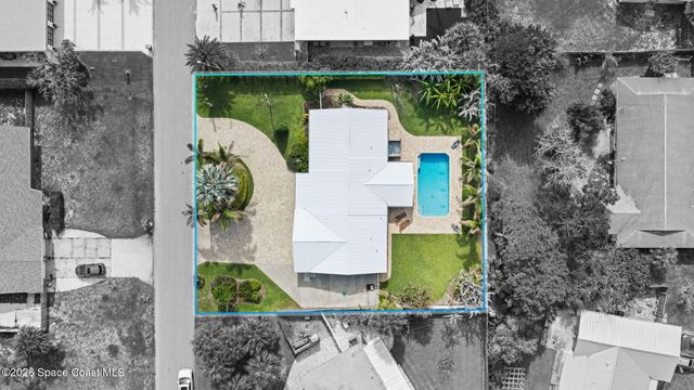 415 Hibiscus Trail, Melbourne Beach, FL 32951