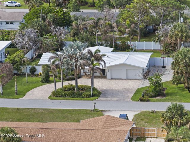 415 Hibiscus Trail, Melbourne Beach, FL 32951