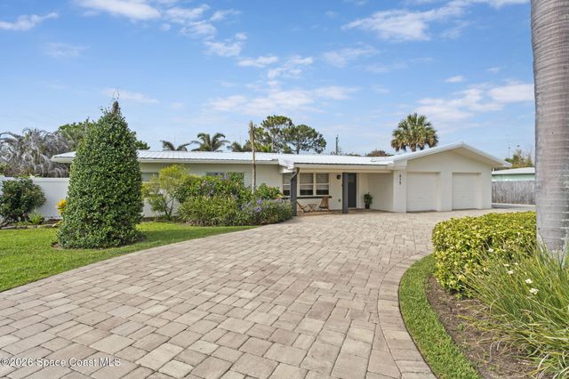 415 Hibiscus Trail, Melbourne Beach, FL 32951