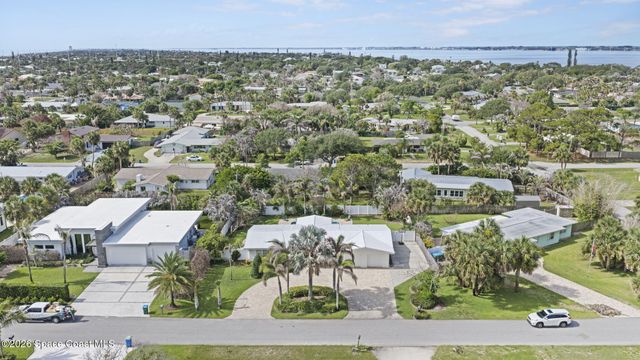 415 Hibiscus Trail, Melbourne Beach, FL 32951