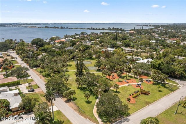 415 Hibiscus Trail, Melbourne Beach, FL 32951
