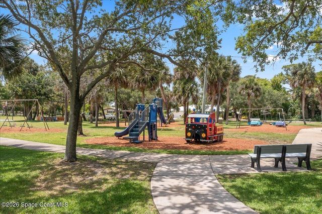 415 Hibiscus Trail, Melbourne Beach, FL 32951