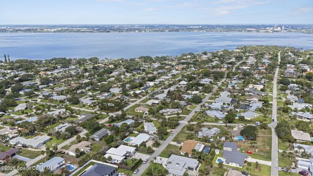 415 Hibiscus Trail, Melbourne Beach, FL 32951