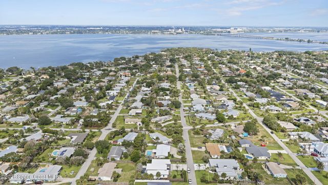 415 Hibiscus Trail, Melbourne Beach, FL 32951
