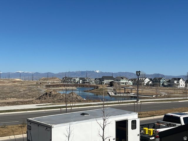 6611 W SOUTH JORDAN PKWY, South Jordan, UT 84009