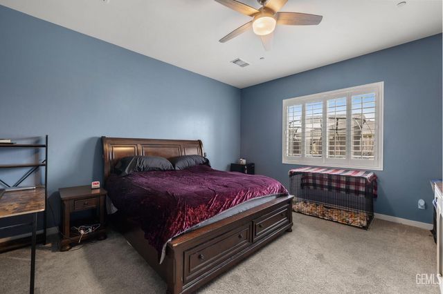 15811 Waterford Street, Bakersfield, CA 93314