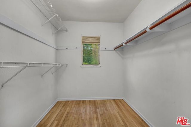 125 S Saltair Avenue, Los Angeles, CA 90049