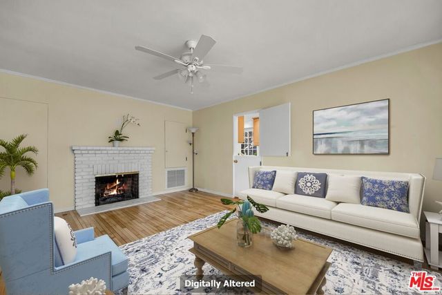 125 S Saltair Avenue, Los Angeles, CA 90049