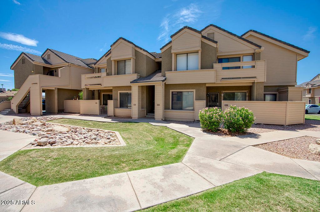 2035 S ELM Street 138, Tempe, AZ 85282