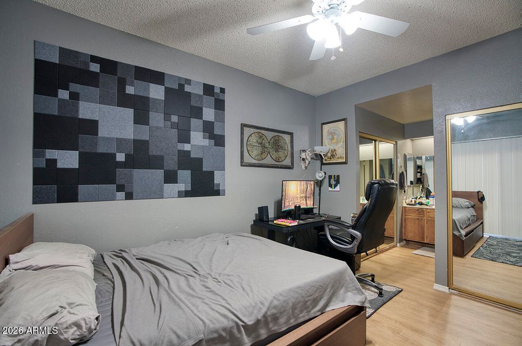 Image 12 of property listing at 2035 S ELM Street 138, Tempe, AZ 85282