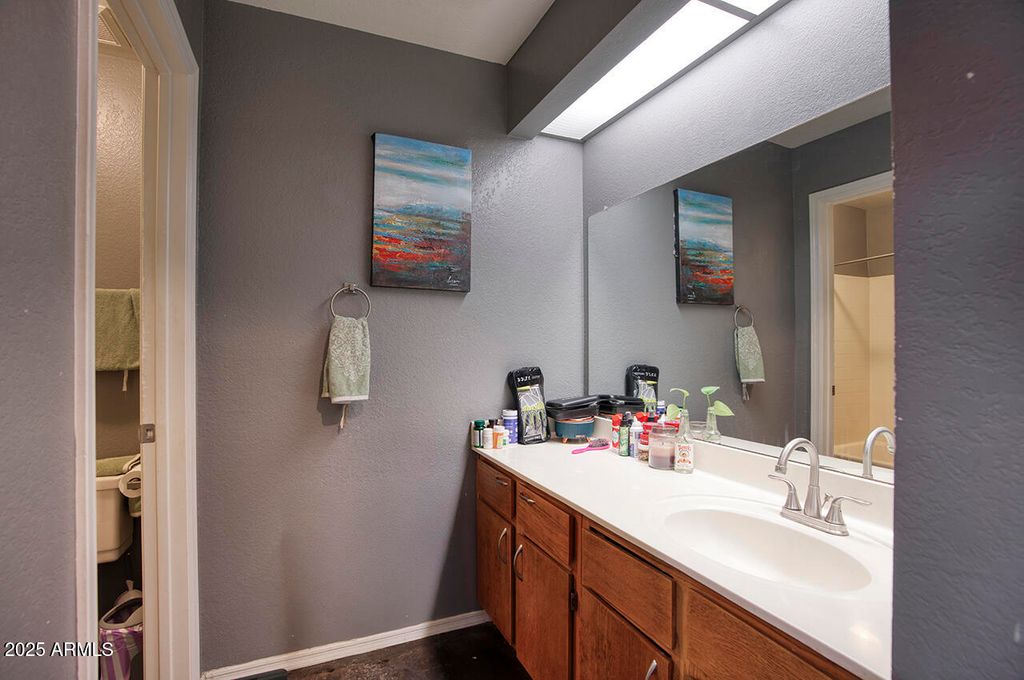 Image 19 of property listing at 2035 S ELM Street 138, Tempe, AZ 85282