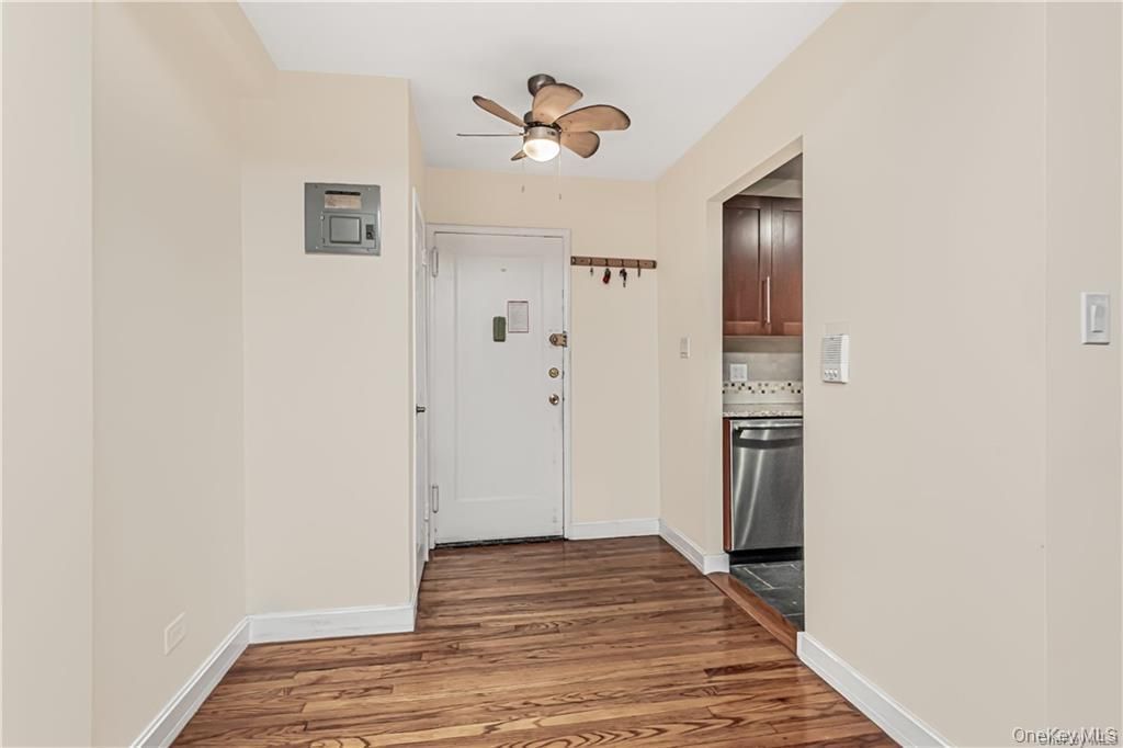 5610 Netherland Avenue 5G, Bronx, NY 10471 — photo 5