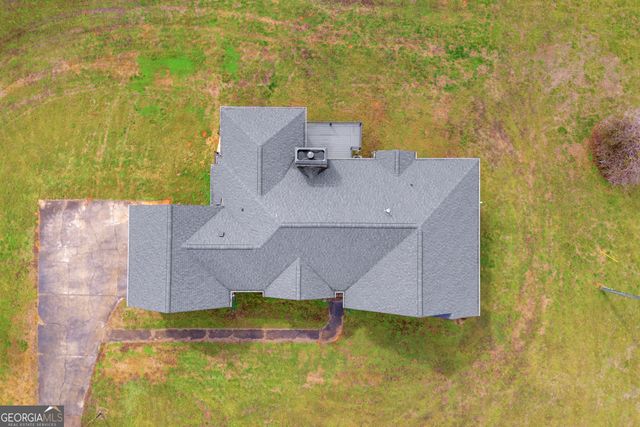 1001 Beatenbough Road, Canon, GA 30520