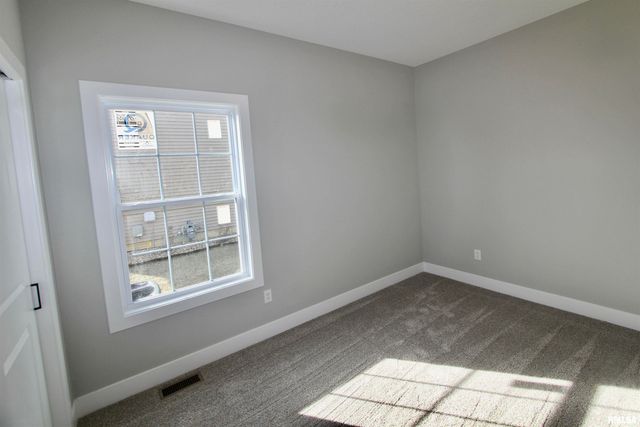 1700 RUSTIC OAK Drive, Washington, IL 61571