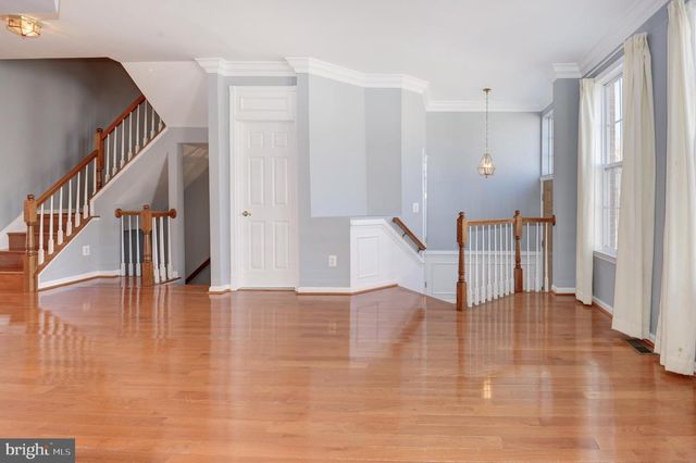 18818 SILVERWOOD TER, Leesburg, VA 20176